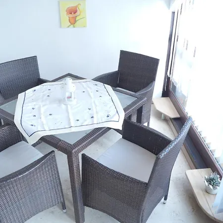 Apartment Ferienwohnung Steigerwaldblick *